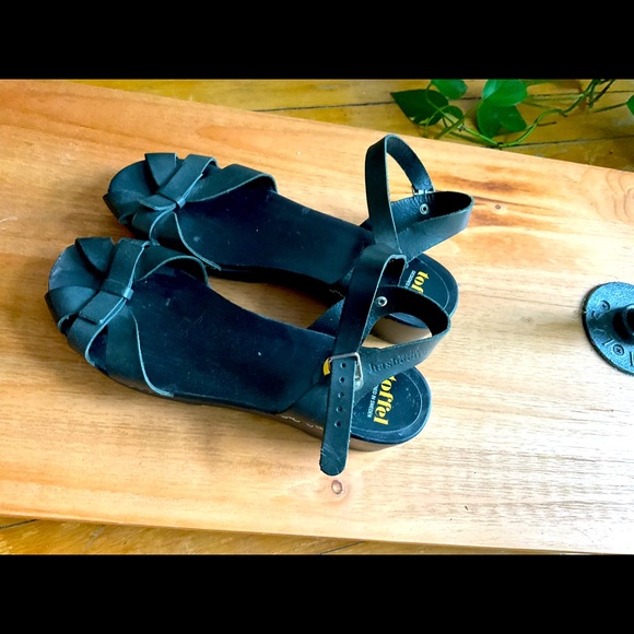 Meet your Posher, Veera T. - Picture 3 of 5